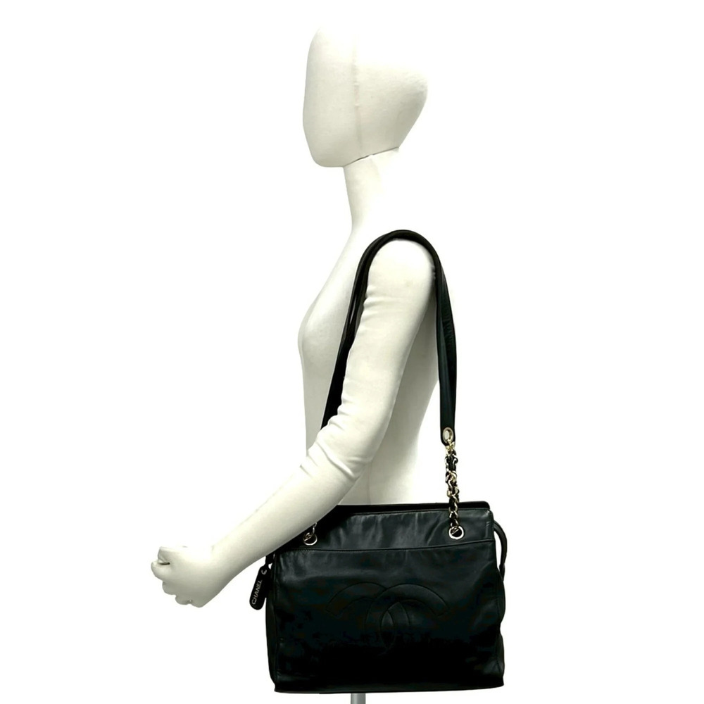 CHANEL Vintage Black Lambskin Leather Logo Shoulder Bag - Picture 2 of 10